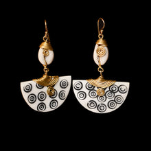 Load image into Gallery viewer, Faulu Earrings