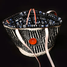 Load image into Gallery viewer, Mwendo Sisal Bag