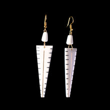 Load image into Gallery viewer, Faulu Earrings