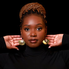 Load image into Gallery viewer, Tahidi Brass Earrings