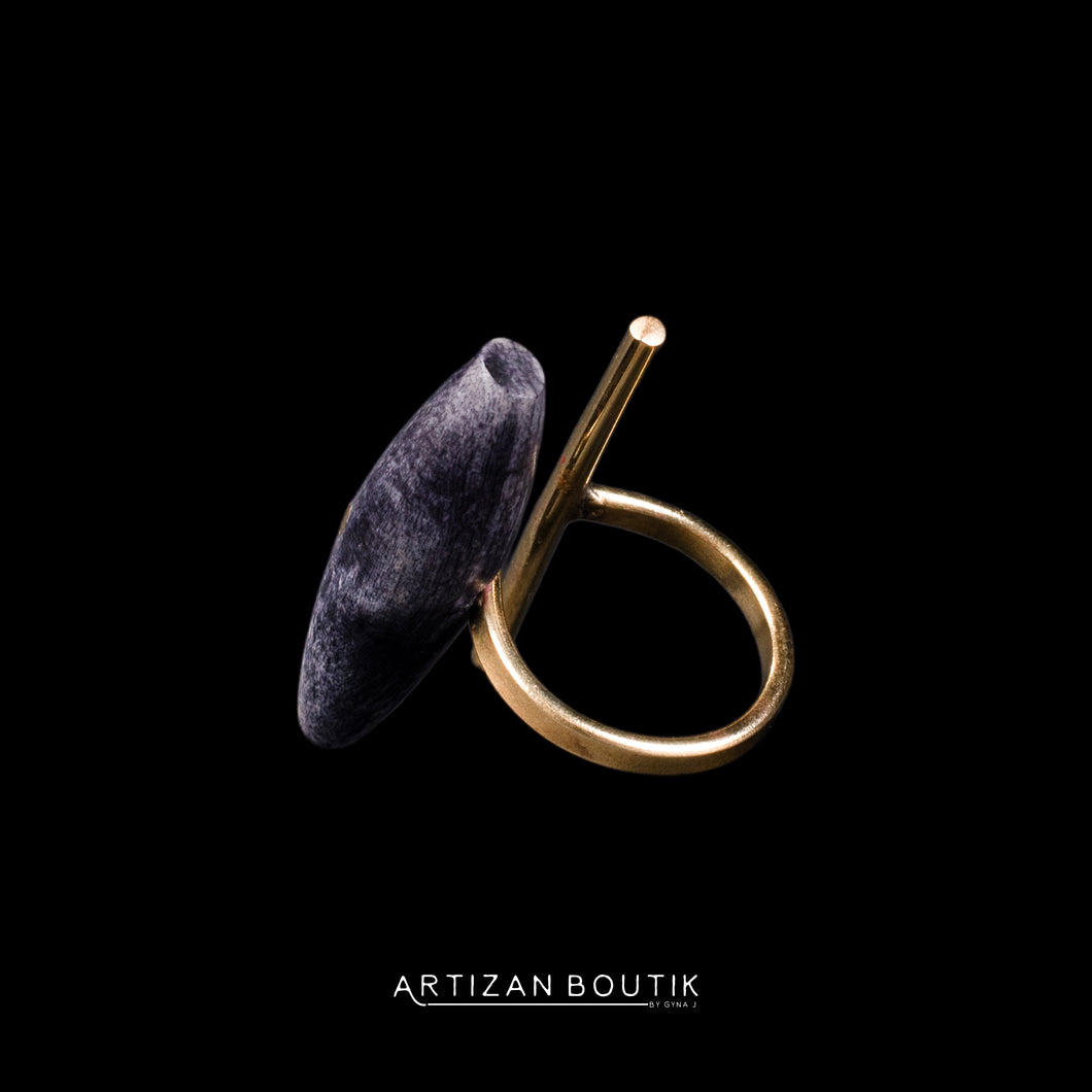 Midnight Grain Brass Ring