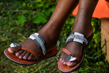 Load image into Gallery viewer, Beautiful Earth Tone Toe Loop Maasai Sandals